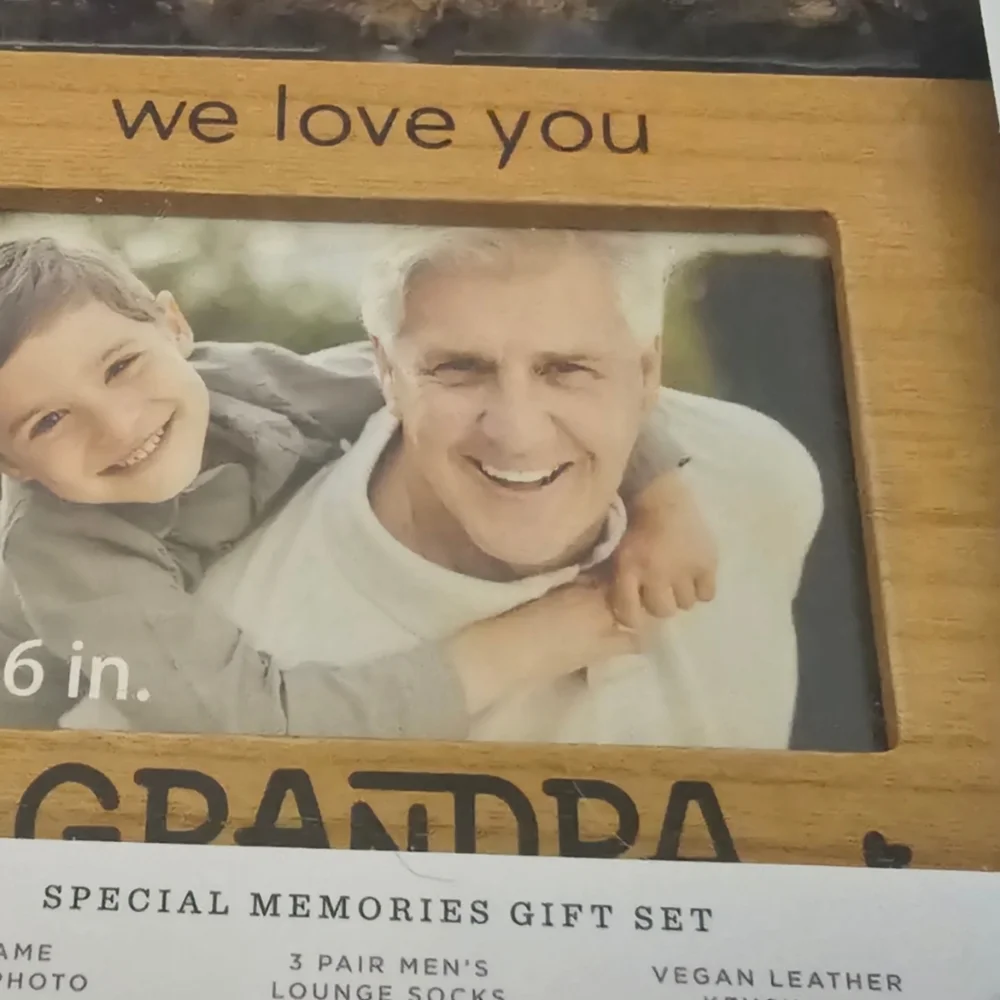 Hallmark Grandpa Gift Set with Green and Brown Accents